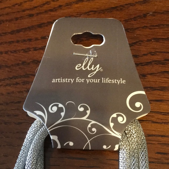 Necklace - Picture 6 of 7